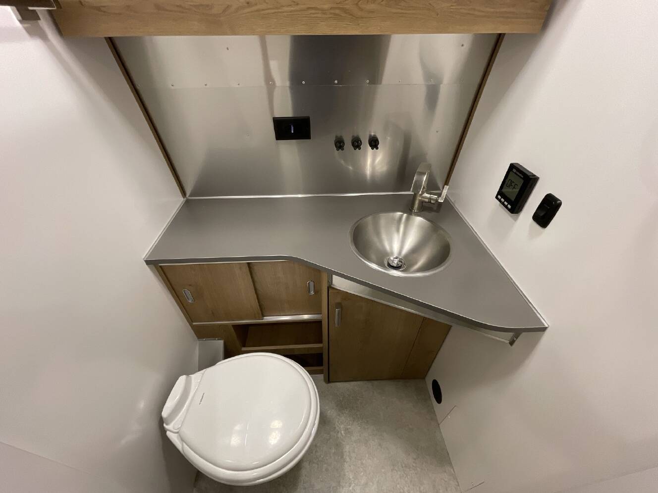A photo of this 2024 Airstream Trade Wind 25FBT