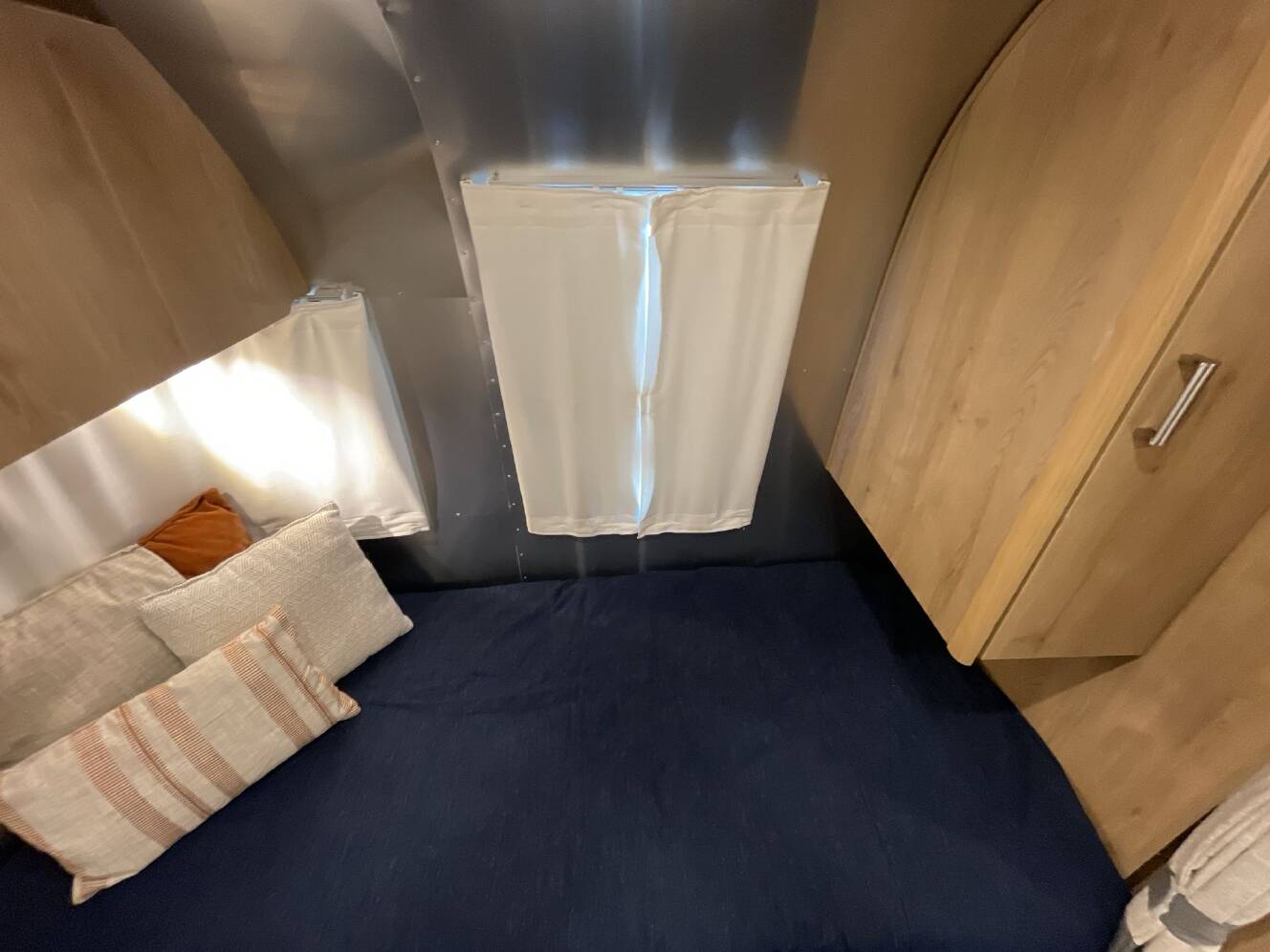 A photo of this 2024 Airstream Trade Wind 25FBT