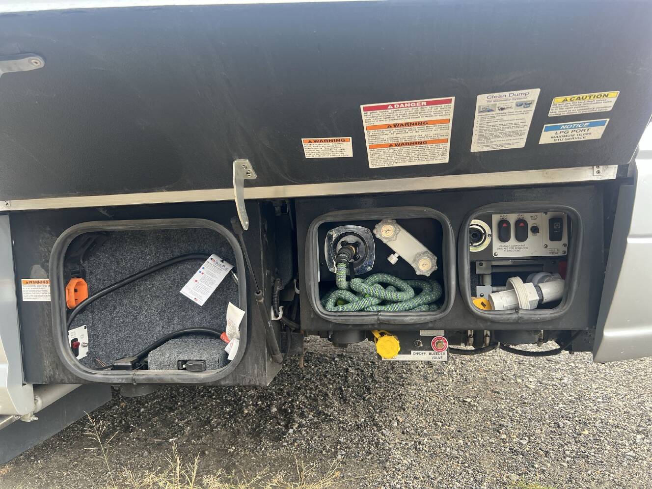 A photo of this 2022 Airstream Atlas 25MS