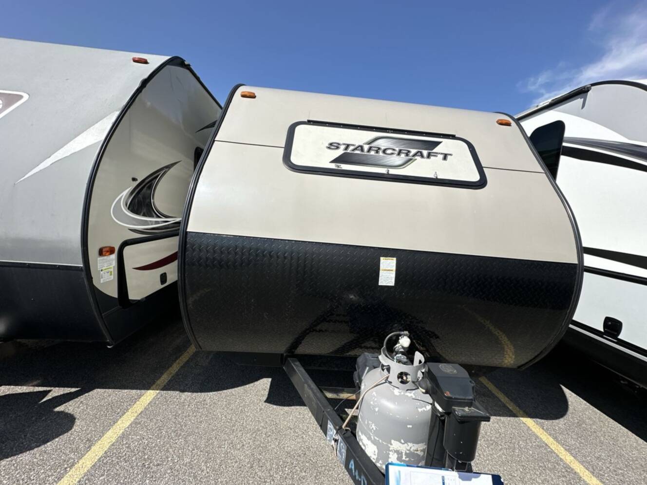 A photo of this 2016 Starcraft AR-ONE 18QB