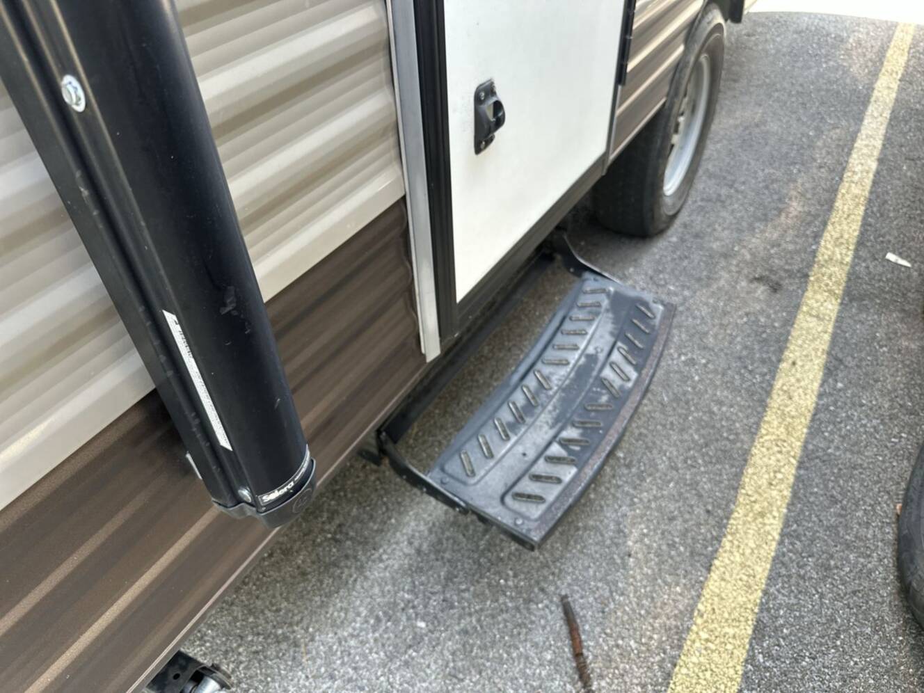 A photo of this 2016 Starcraft AR-ONE 18QB