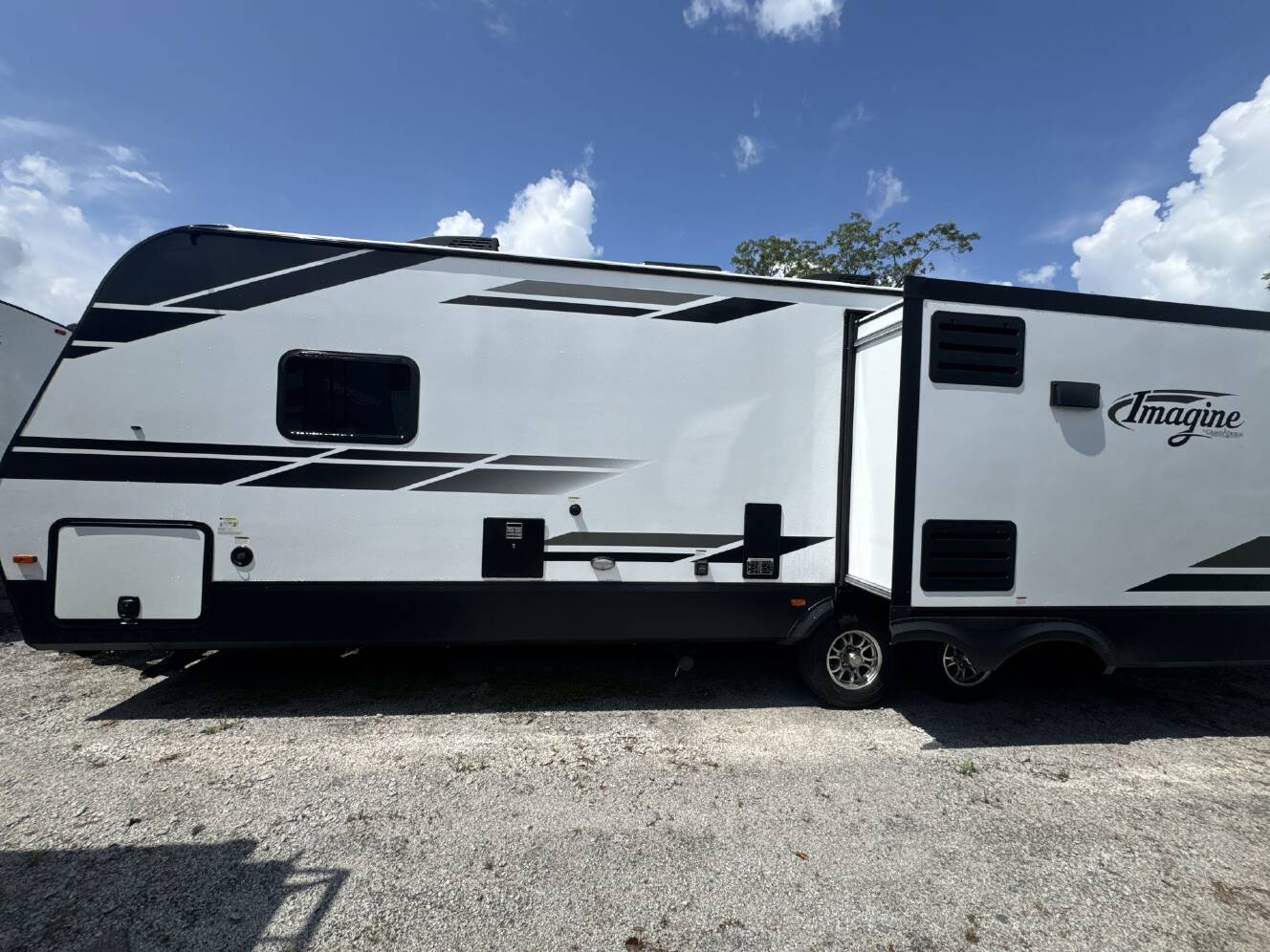 A photo of this 2022 Grand Design Imagine 2970RL