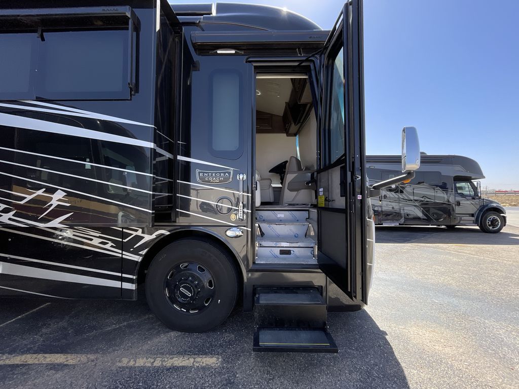 New 2026 Entegra Coach Aspire 44D For Sale in Lubbock, TX