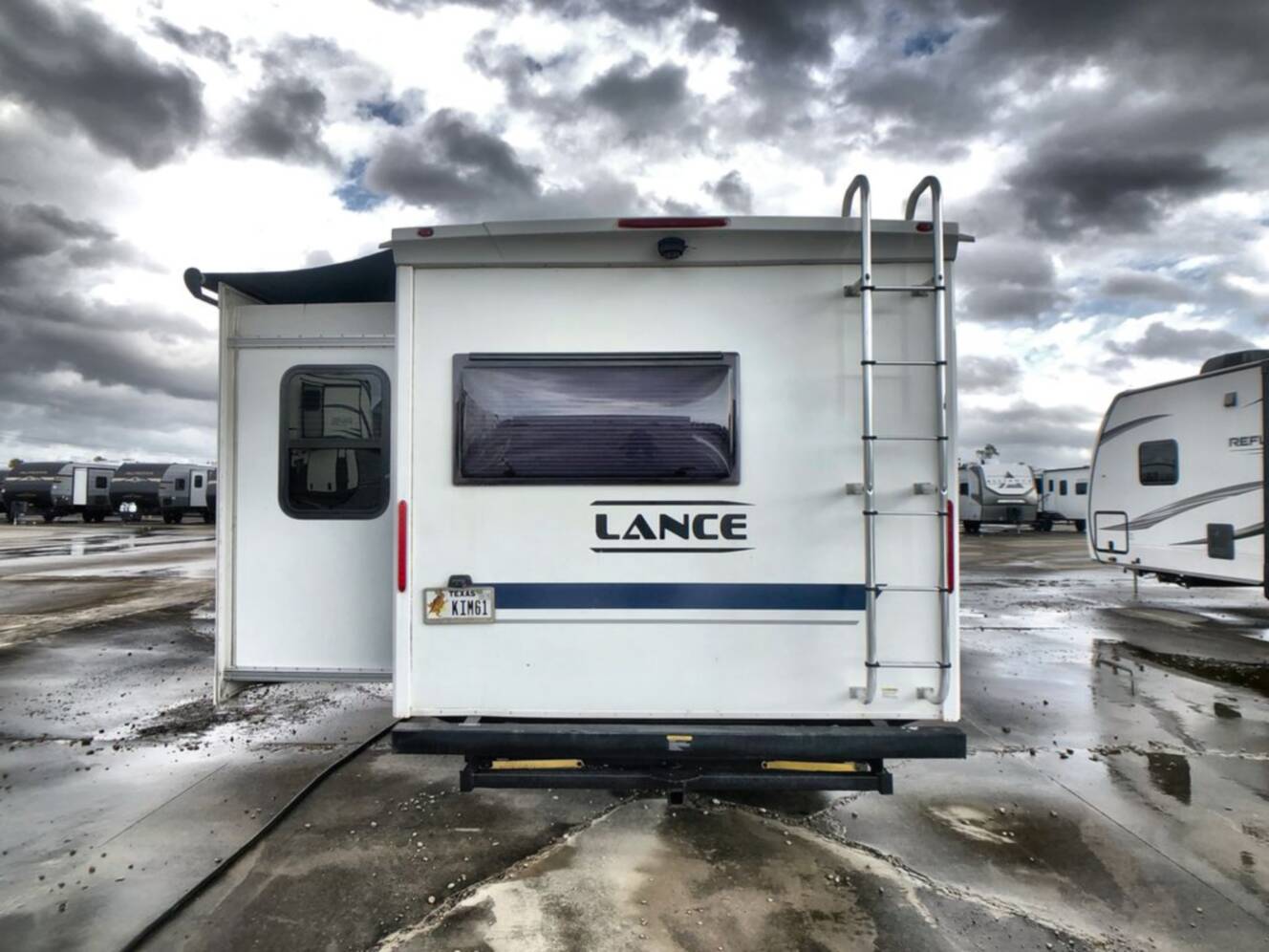 A photo of this 2022 Lance Lance Travel Trailer 2465