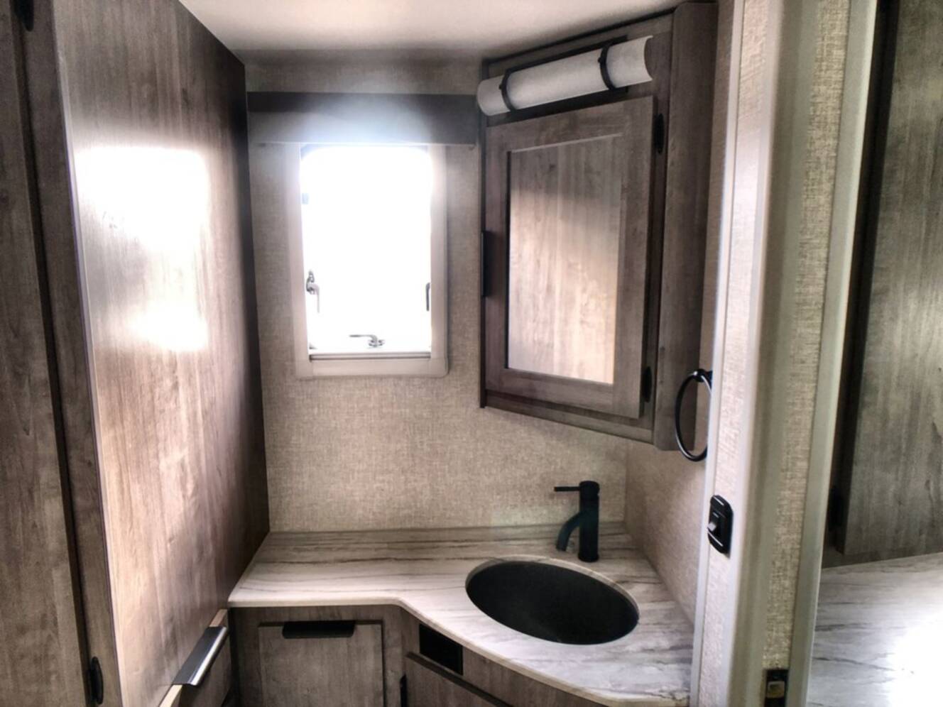 A photo of this 2022 Lance Lance Travel Trailer 2465