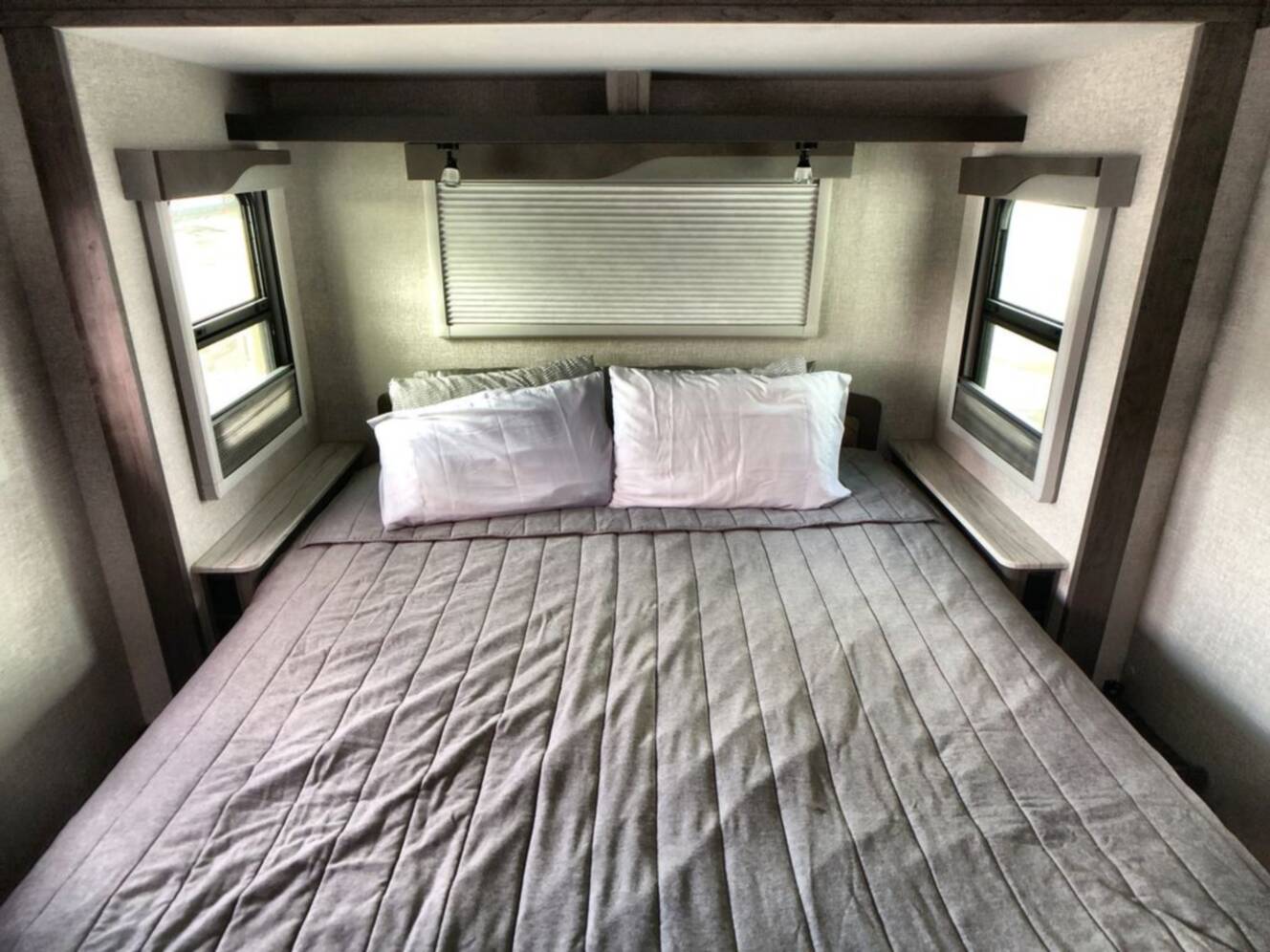A photo of this 2022 Lance Lance Travel Trailer 2465