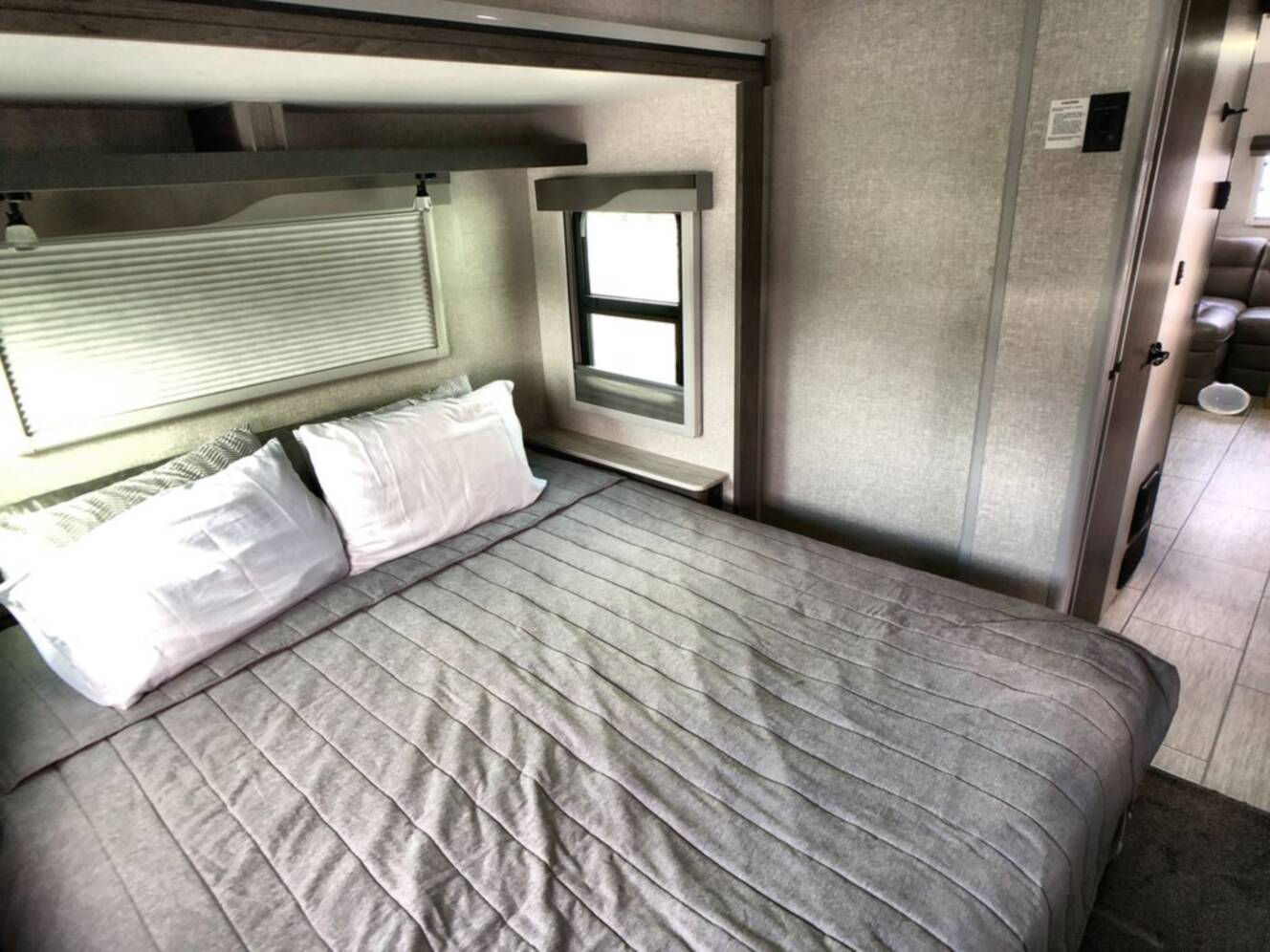 A photo of this 2022 Lance Lance Travel Trailer 2465