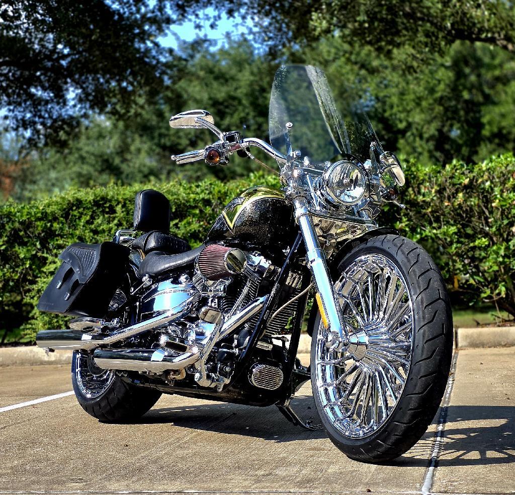 2009 Harley-Davidson BREAKOUT CVO in houston TX