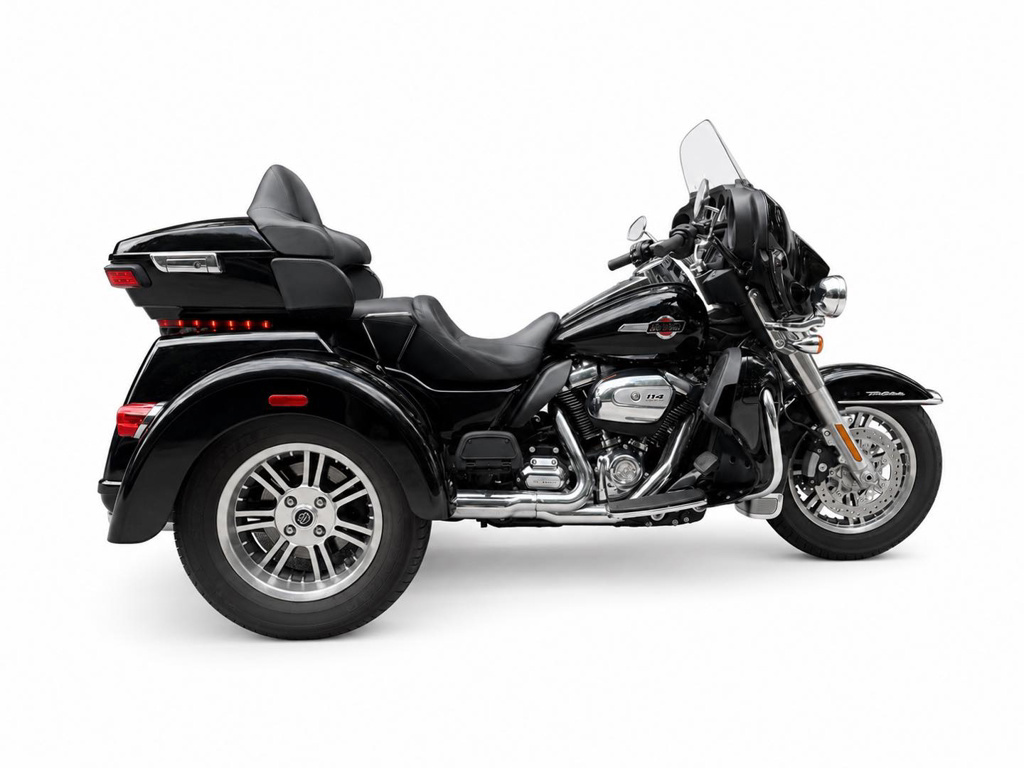 2022 Harley-Davidson FLHTCUTG TRIGLIDE ULTRA CLASSIC ULTRA CLASSIC in Conroe, TX
