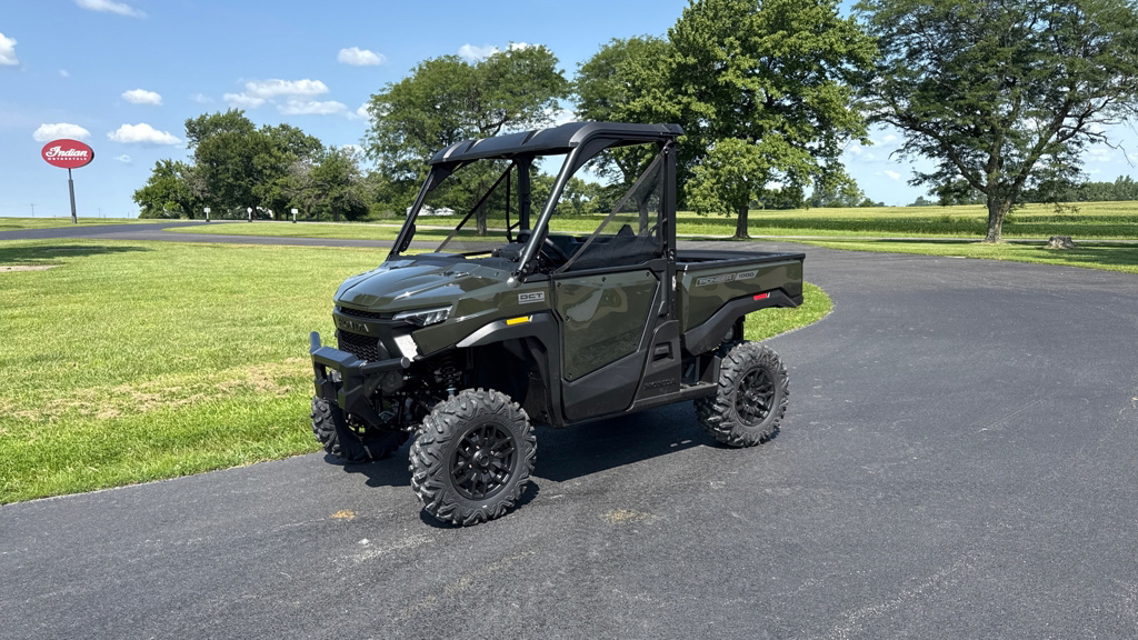 2026 Honda Pioneer 1000 Deluxe in charleston IL