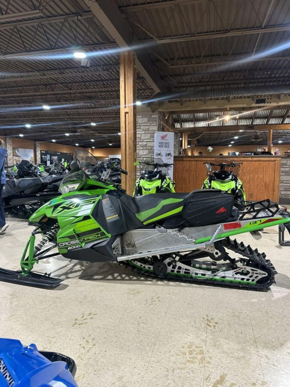 2017 Arctic Cat XF 8000 Crosstrek ES (137) Snowmobile snowmobile