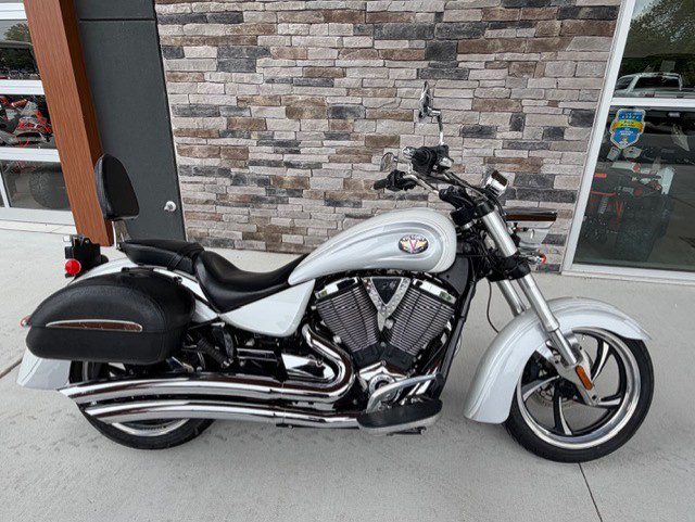 2012 Victory Motorcycles Kingpin Base BASE in Rehoboth Beach, DE