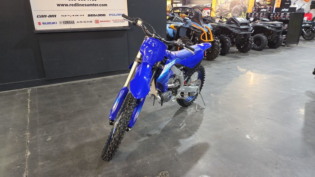 2027 Yamaha YZ 450F Dirt Bike motorcycle