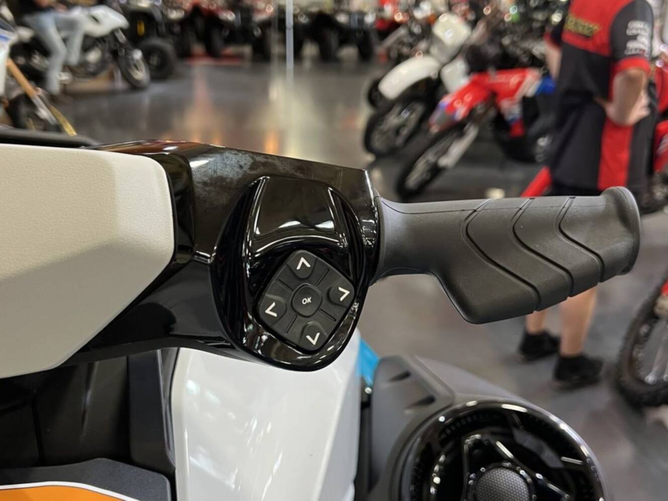 A photo of this 2026 Sea-Doo GTI SE 170 Tech, Audio, Idf, Ibr