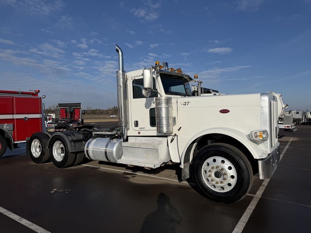 2019 PETERBILT 389 in Rice, MN