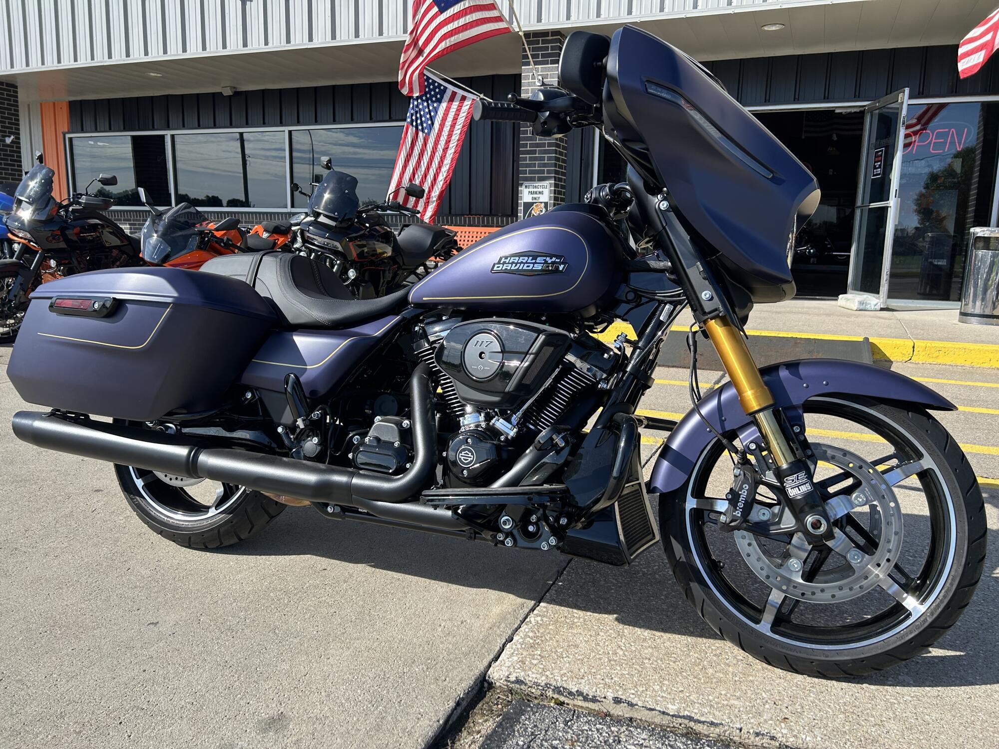2025 Harley-Davidson Street Glide in Carroll, IA