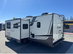 2027 Forest River ULTRALITE 2706BH Rockwood