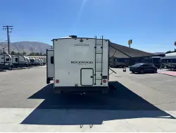 2027 Forest River ULTRALITE 2706BH Rockwood