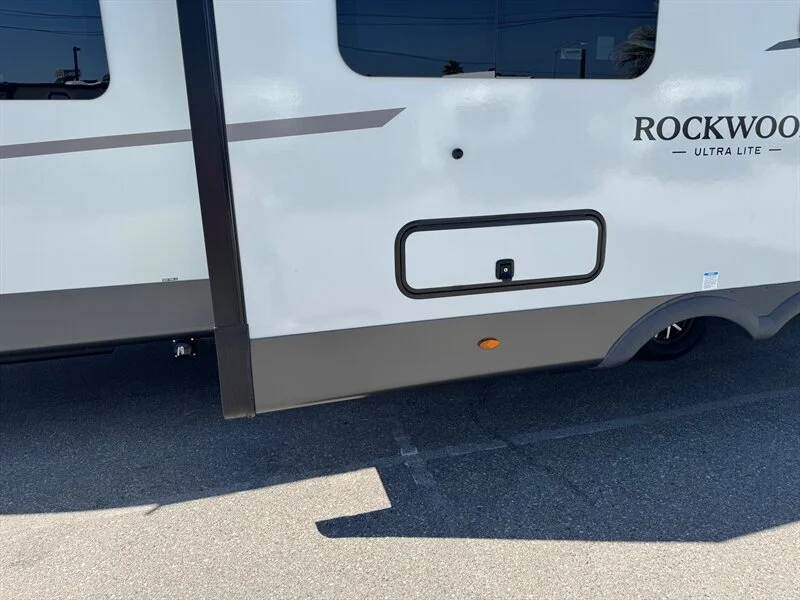 2027 Forest River ULTRALITE 2706BH Rockwood