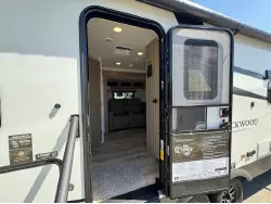 2027 Forest River ULTRALITE 2706BH Rockwood