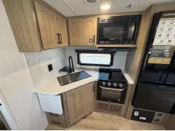 2027 Forest River ULTRALITE 2706BH Rockwood