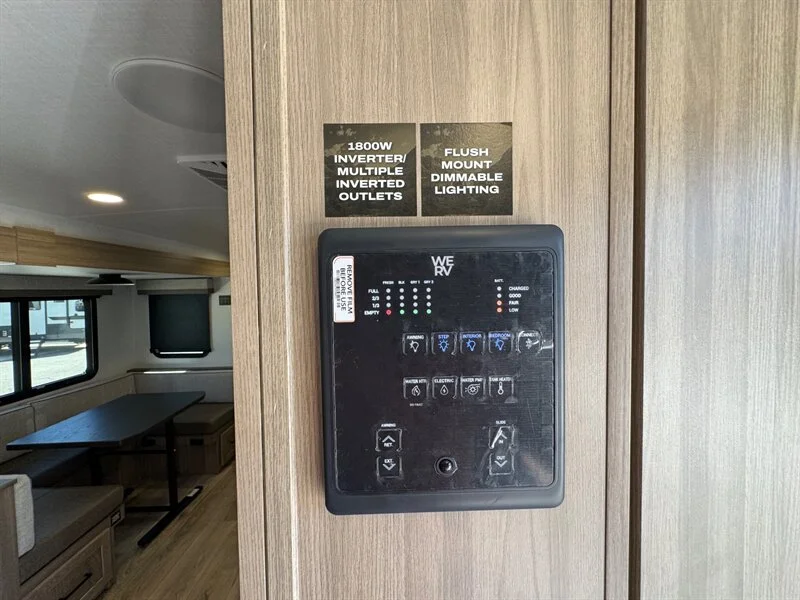2027 Forest River ULTRALITE 2706BH Rockwood
