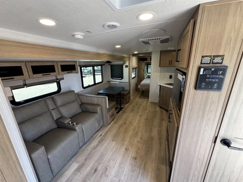 2027 Forest River ULTRALITE 2706BH Rockwood