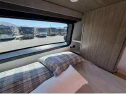 2027 Forest River ULTRALITE 2706BH Rockwood