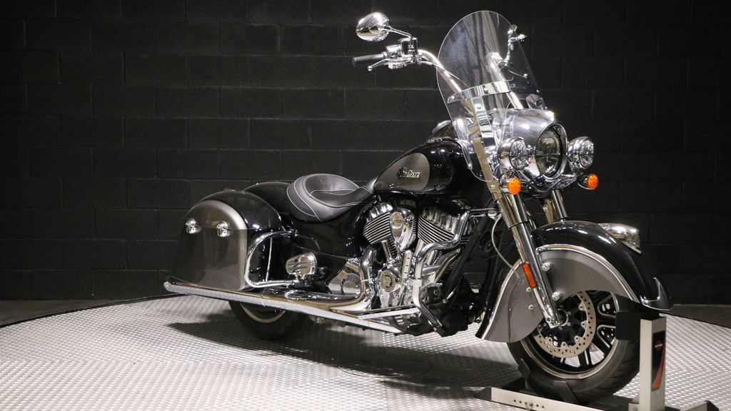 2024 Indian Motorcycle® Springfield® Black Metallic/Titanium Metallic BASE in paris TX