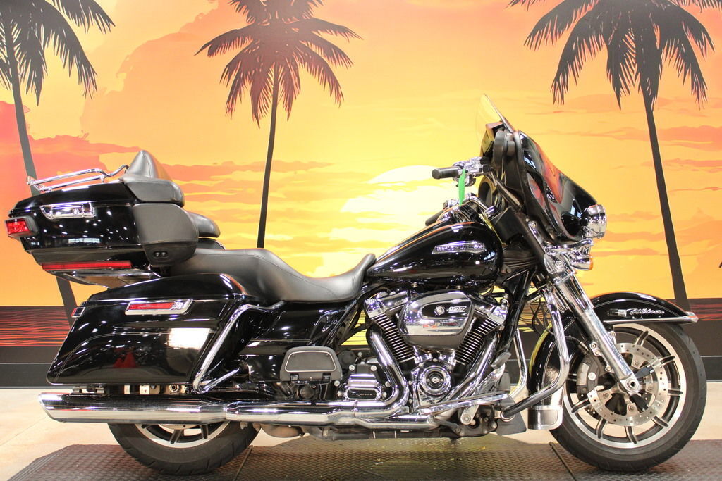 2019 Harley-Davidson® FLHTCU - Electra Glide® Ultra Classic® ULTRA CLASSIC FLHTCU in ormond beach FL