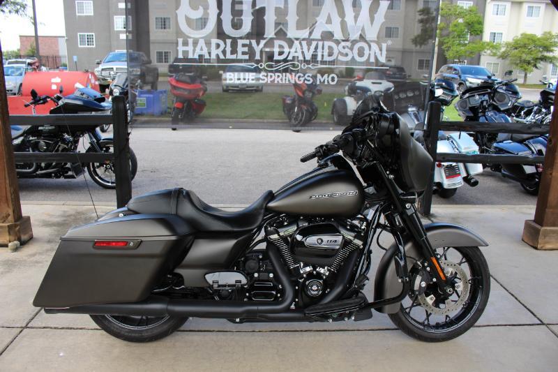 2020 Harley-Davidson STREET GLIDE SPECIAL SPECIAL in Blue Springs, MO