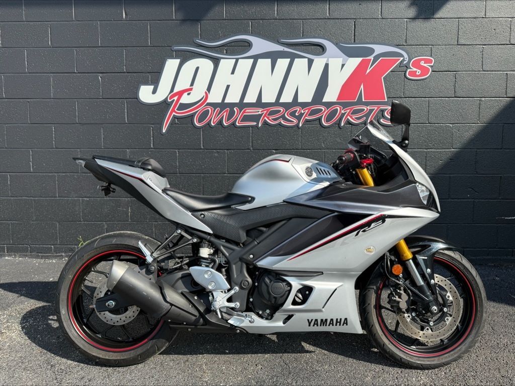 2020 Yamaha YZF-R3 R3 in Bedford, OH
