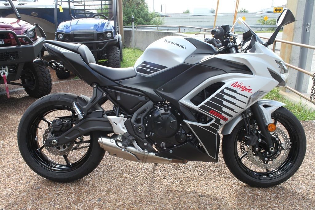 2026 Kawasaki Ninja® 650 ABS ABS in Hialeah, FL