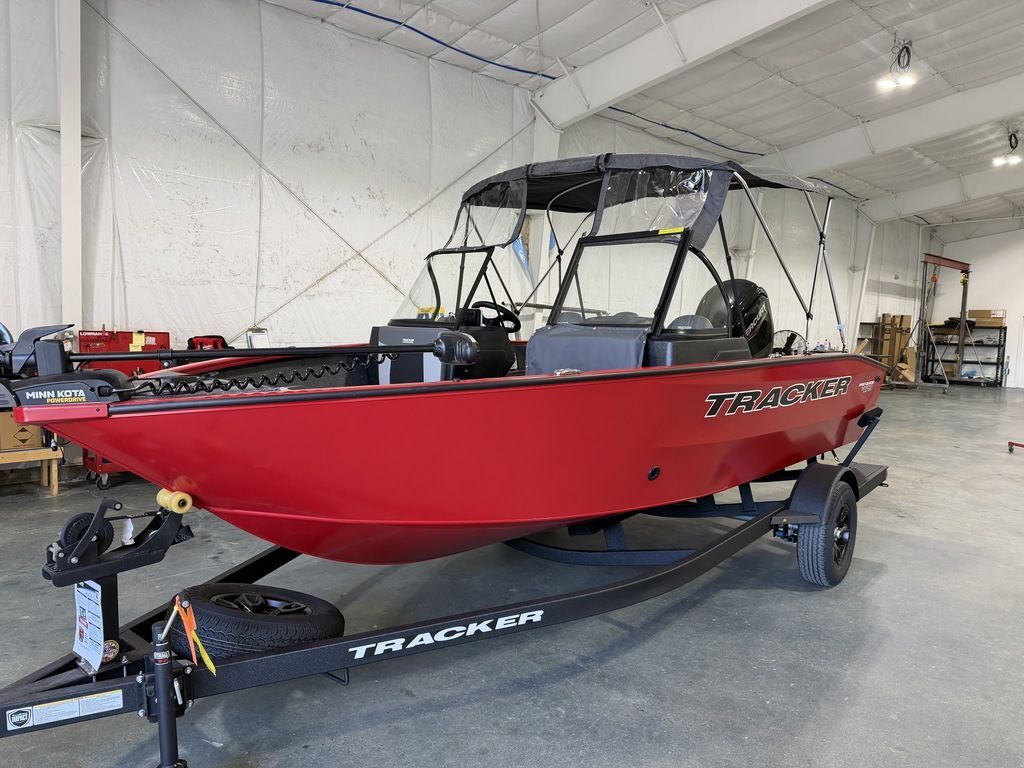 2027 Tracker® Boats PG V175 CB in holden ME