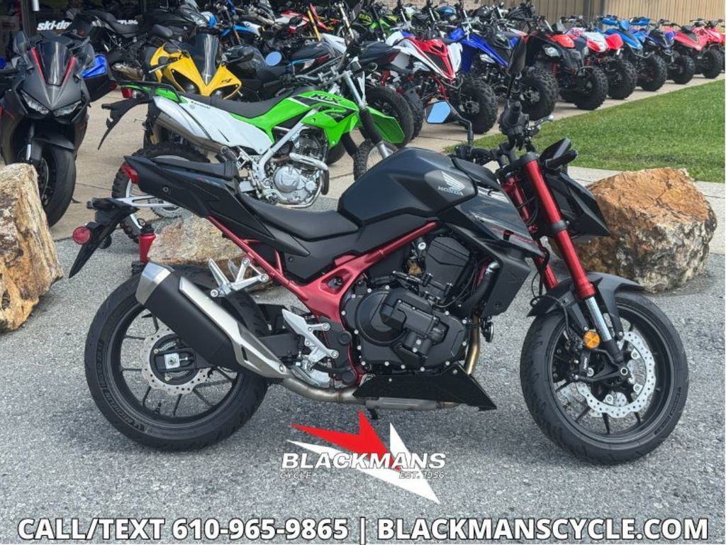 2026 Honda® CB750 Hornet E-Clutch E-CLUTCH in Emmaus, PA
