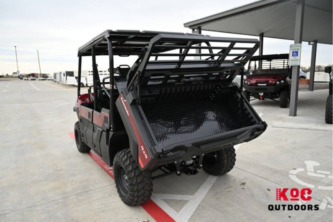 A photo of this 2026 Kawasaki Mule PRO-FXT  820 EPS