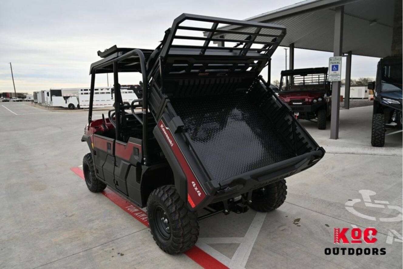 A photo of this 2026 Kawasaki Mule PRO-FXT  820 EPS