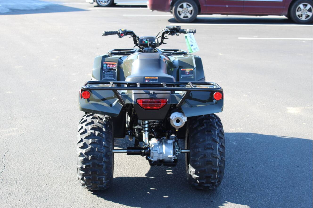 A photo of this 2026 Honda FourTrax Recon ES