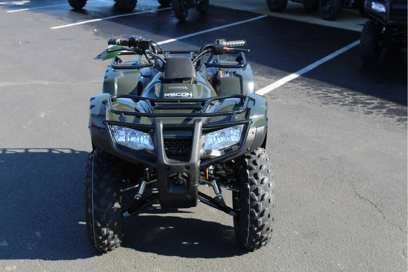 A photo of this 2026 Honda FourTrax Recon ES