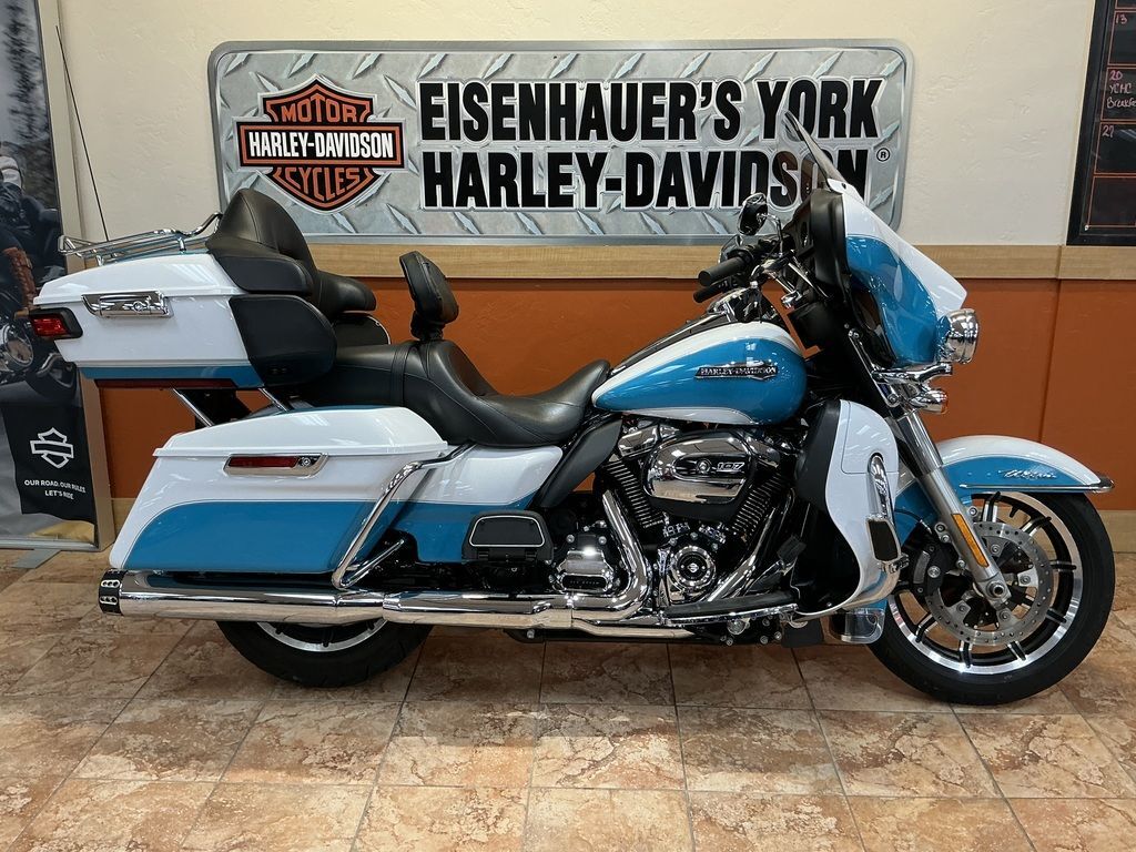 2017 Harley-Davidson® FLHTCU - Electra Glide® Ultra Classic® ULTRA CLASSIC FLHTCU in York, PA
