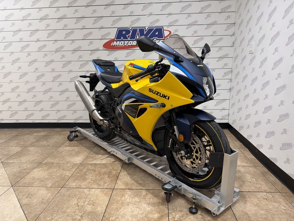 2027 Suzuki GSX-R1000 1000 in Deerfield Beach, FL