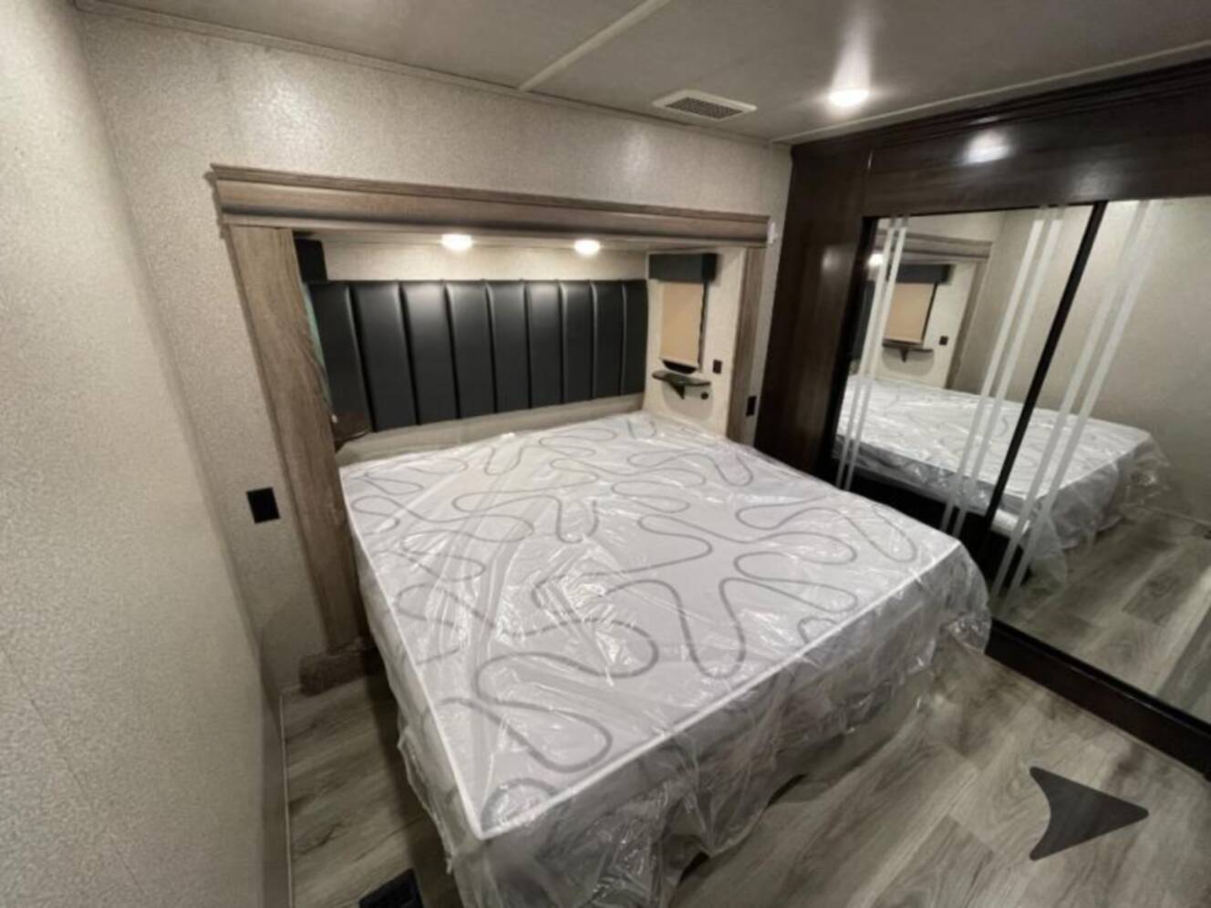 A photo of this 2019 Forest River Rv Cedar Creek Silverback 33IK