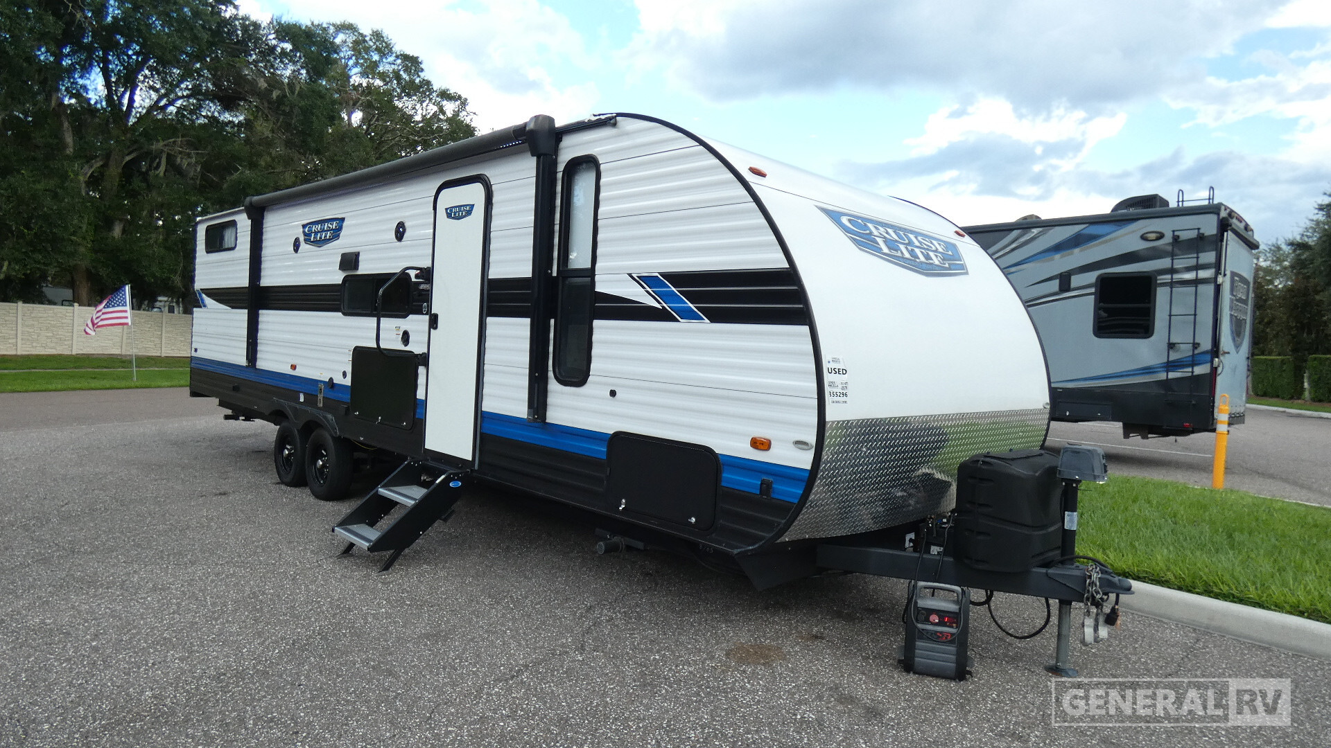 2023 Forest River SALEM CRUISE LITE 28VBXL RV