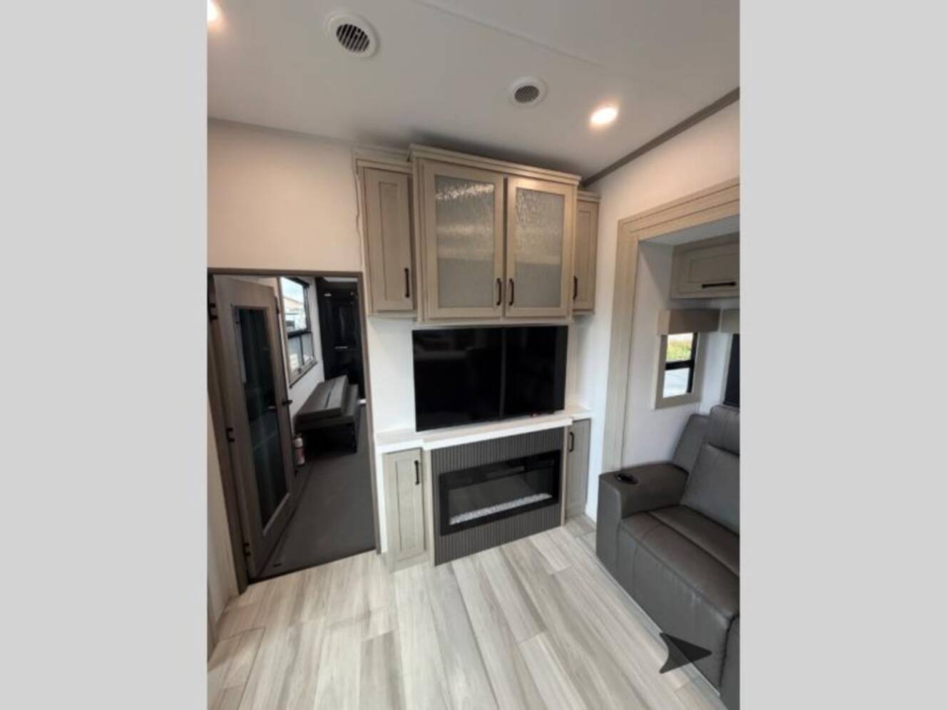A photo of this 2025 Grand Design Momentum 395MS