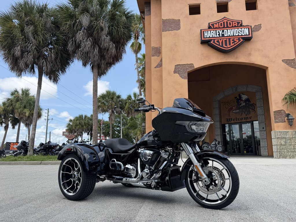 2026 Harley-Davidson ROAD GLIDE 3 3 in Stuart, FL