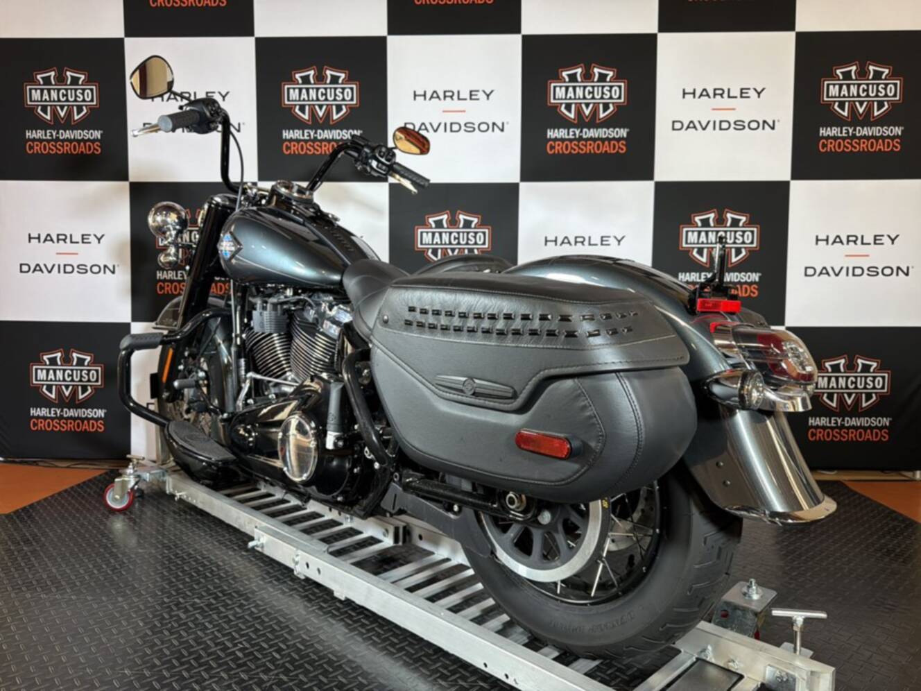 A photo of this 2025 Harley-Davidson Softail Heritage Classic