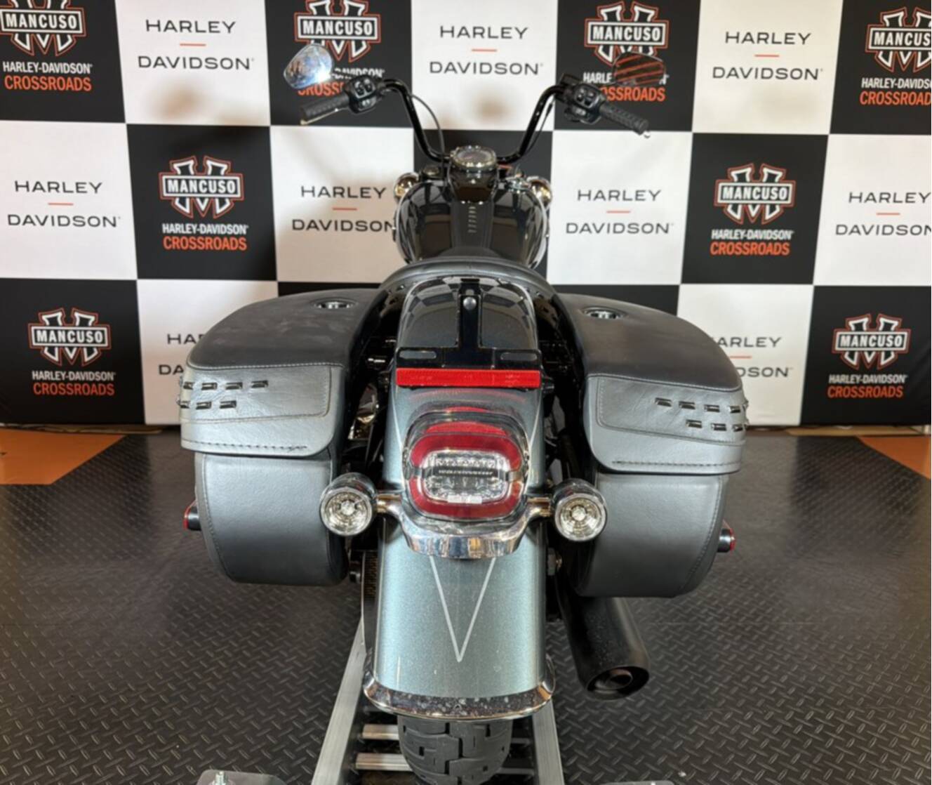 A photo of this 2025 Harley-Davidson Softail Heritage Classic