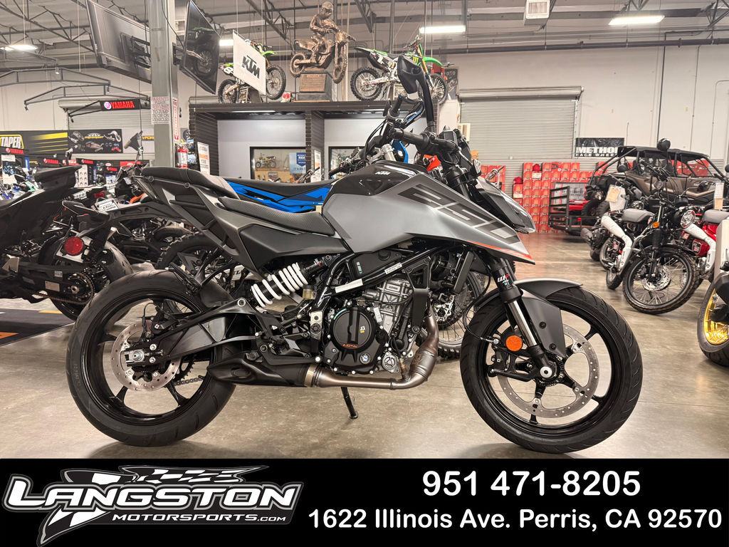 2026 KTM 250 Duke 250 in Perris, CA