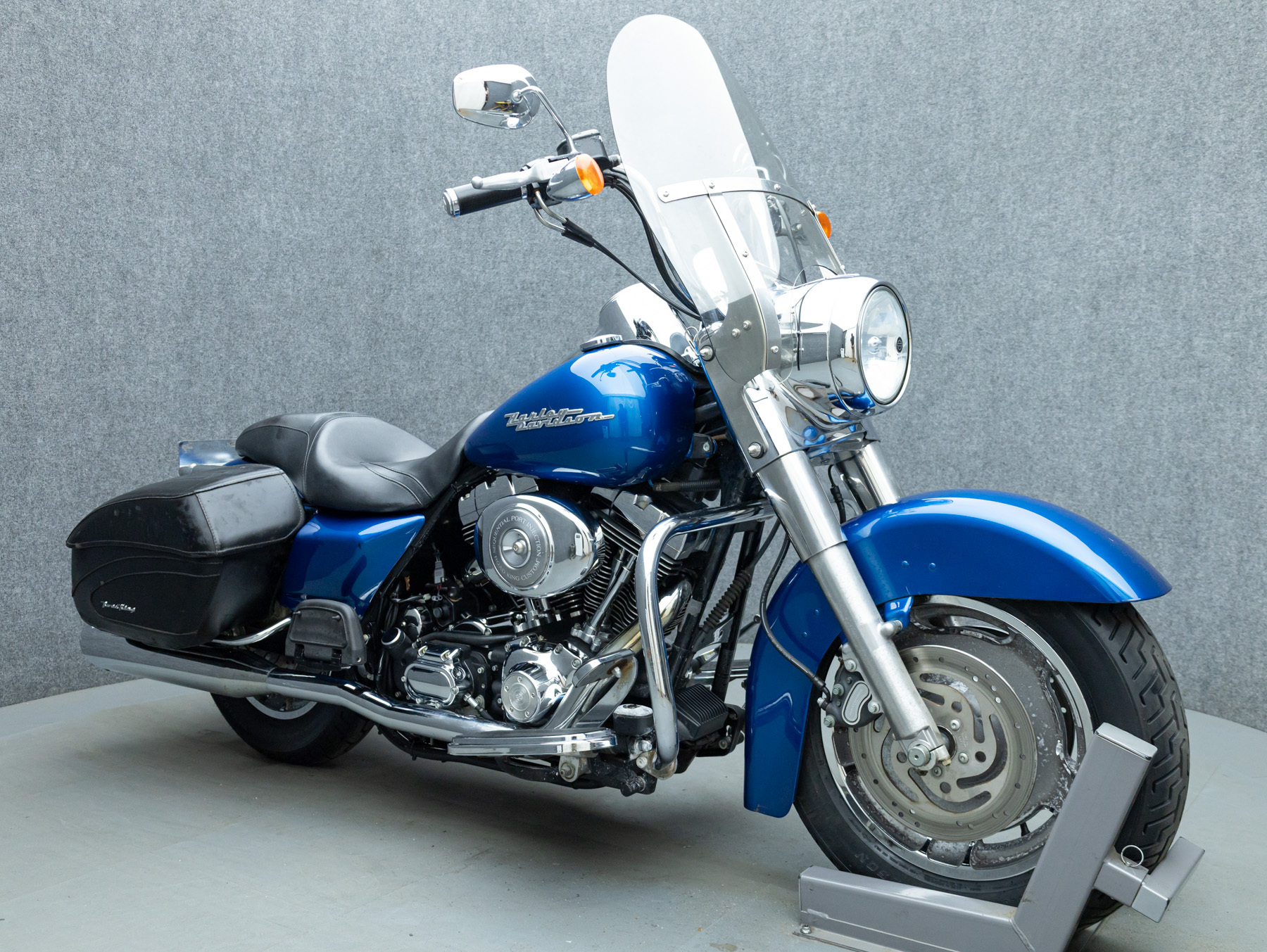2005 Harley Davidson FLHRSI ROAD KING CUSTOM CUSTOM in Pembroke, NH