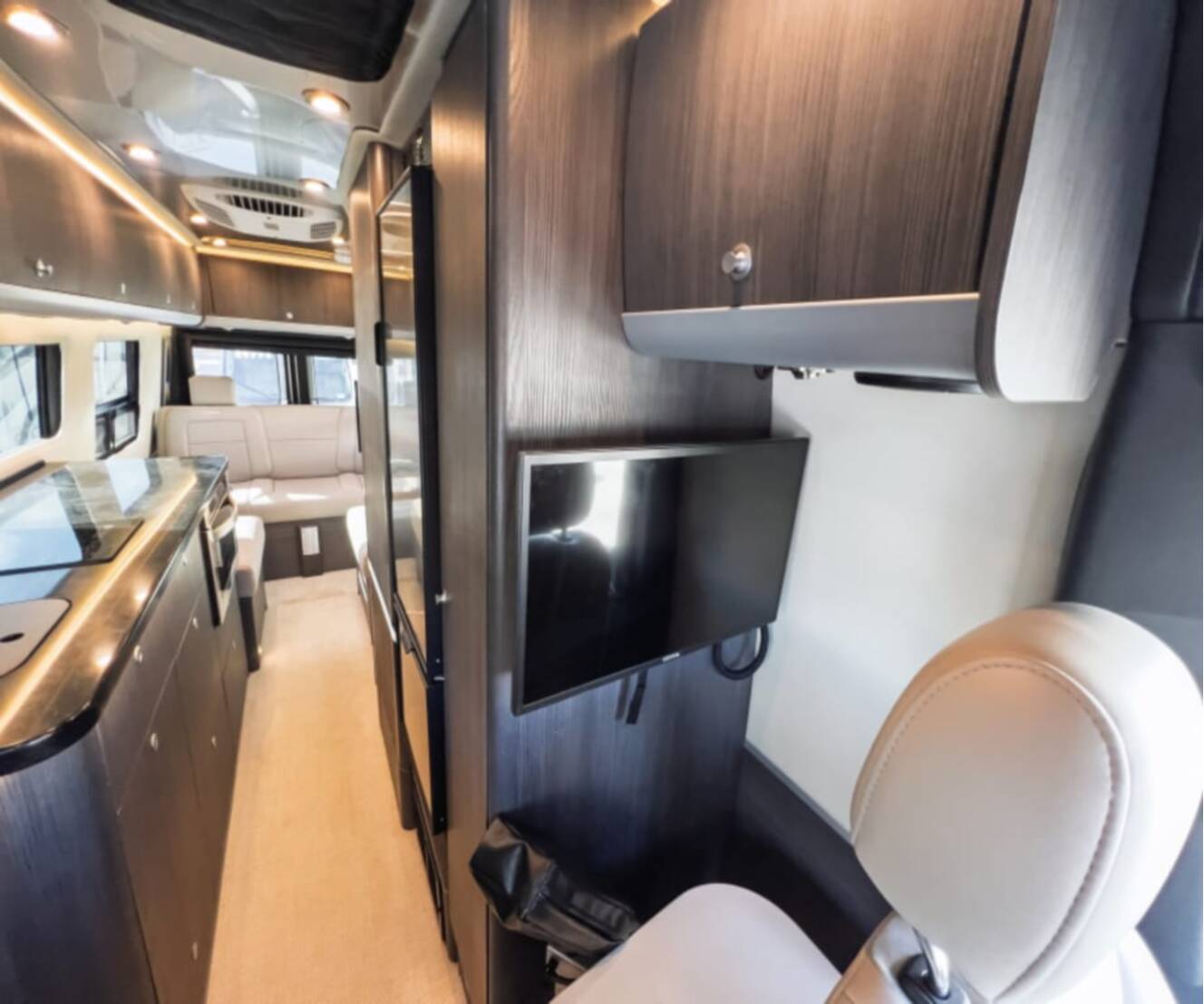 A photo of this 2024 Airstream INTERSTATE 24GTE1